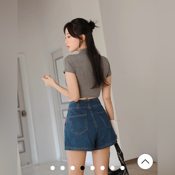 NEW! AIR SPACE DNA Perfect Waistline Airy Jeans Denim Shorts - Picture 2 of 5